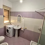 1 * Durrës